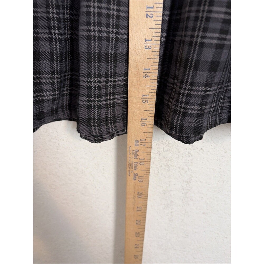 Hot Topic Women’s M GrayPlaid Pleated Short Skirt w/ Buckle Straps Grunge Goth - Picture 4 of 7